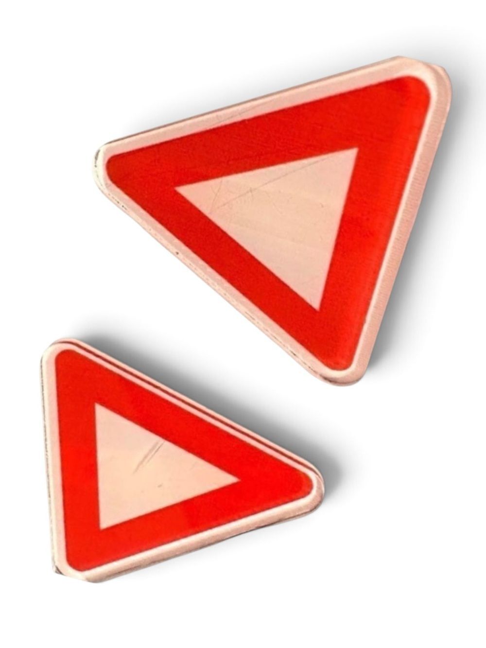 Hair Clip 2 Pcs NEW unique
red rectangle